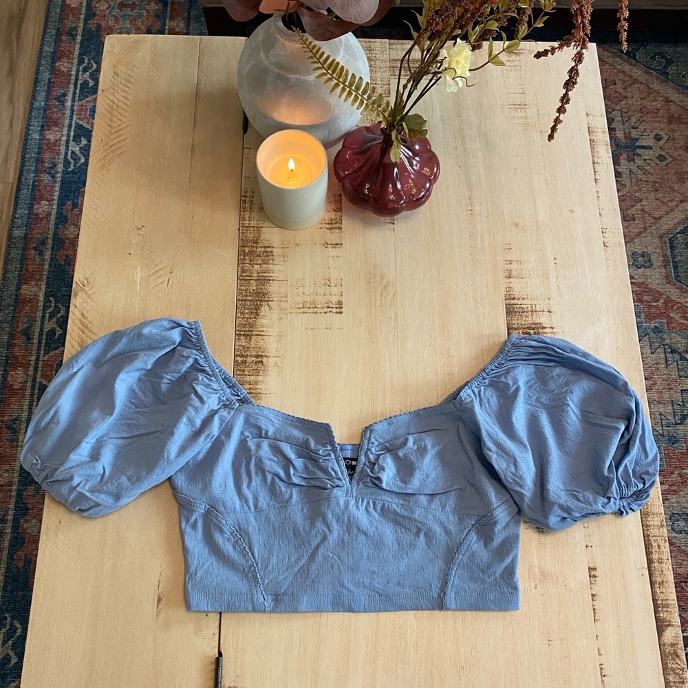 Puff Sleeve Cropped Top